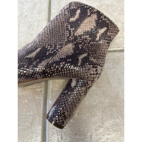 I.N.C. International Concepts Taytee Women's Snake Skin Style Ankle Zip Boots 10 - Picture 12 of 16